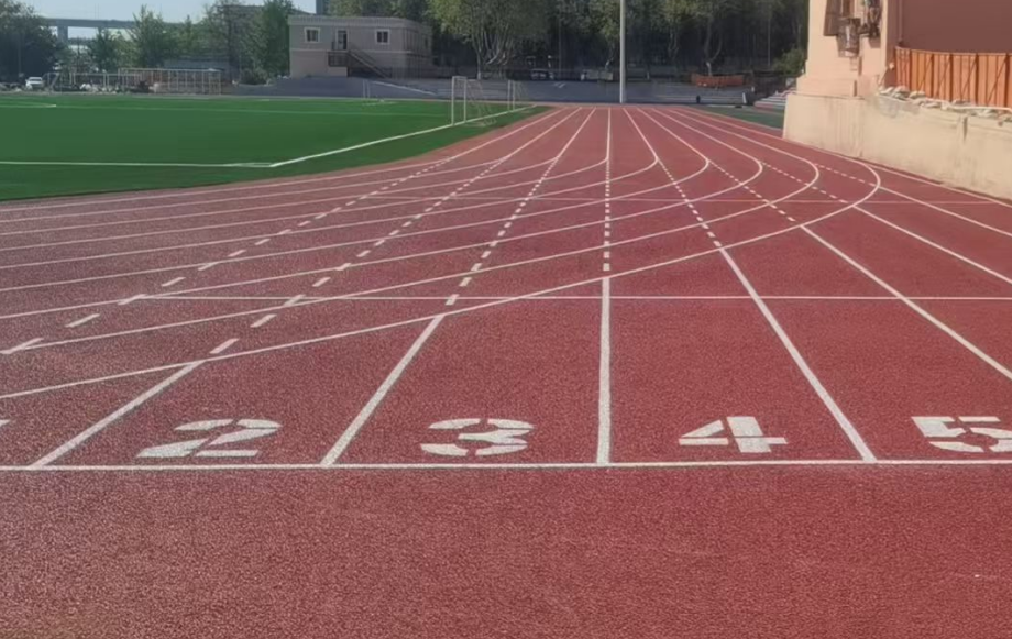 四平市渗水跑道学校运动操场 - 价格